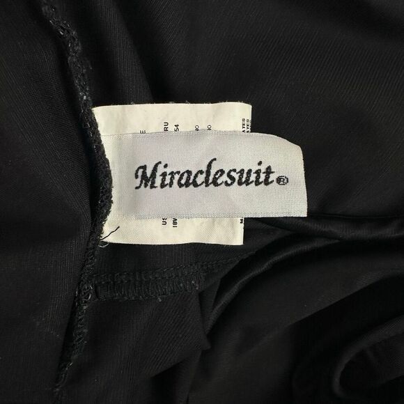 Miraclesuit 18W Black Slimming Swimsuit - Picture 4 of 6
